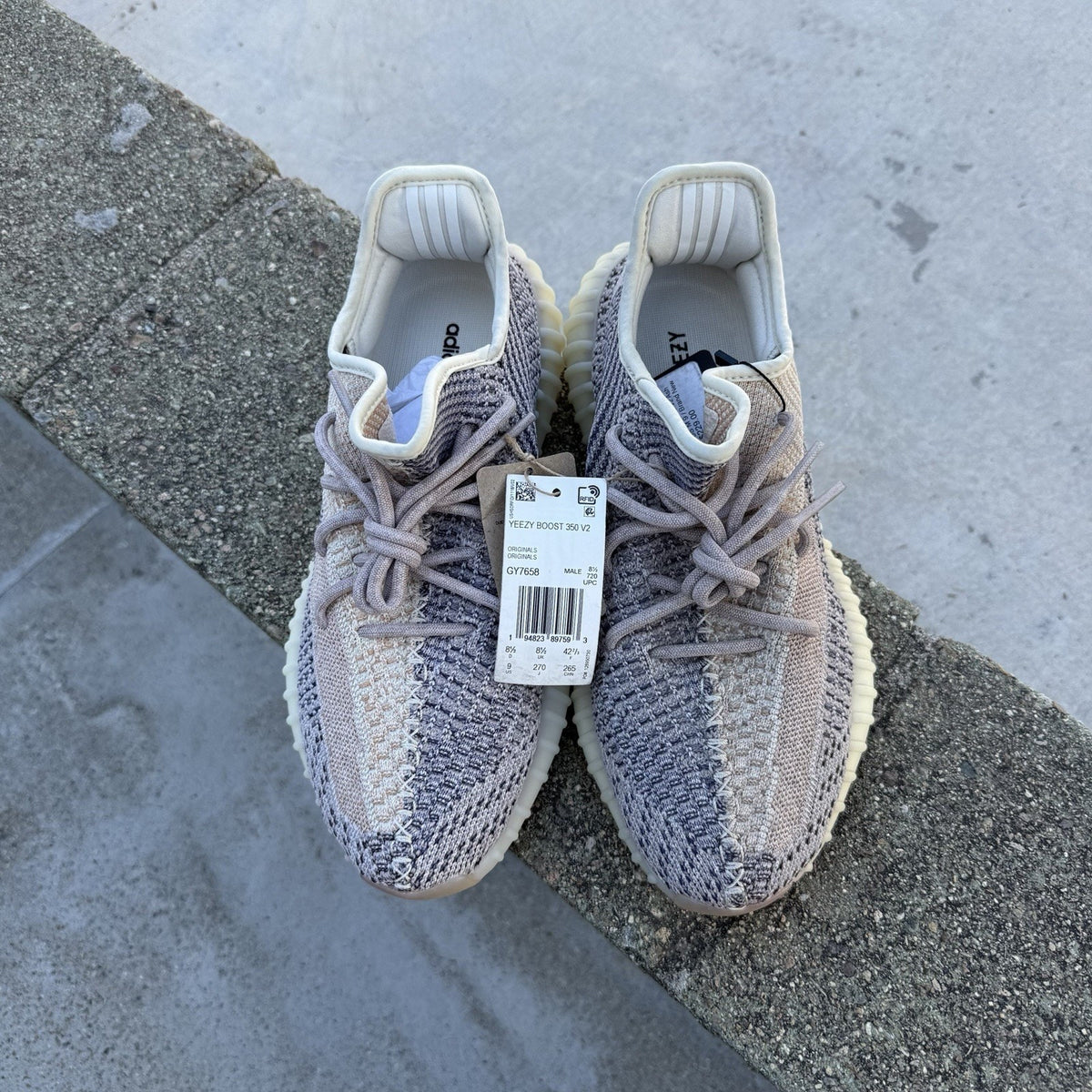 Size 9 - adidas Yeezy Boost 350 V2 Ash Pearl