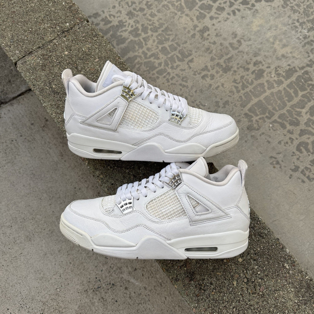 Size 10.5 - Jordan 4 Retro Mid Pure Money