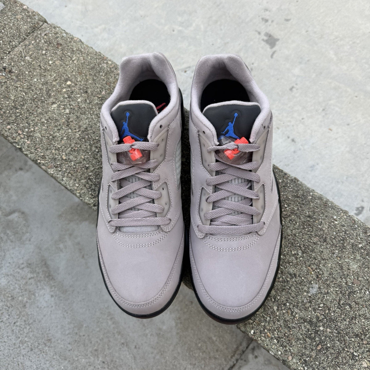 Size 10.5 - Paris Saint-Germain x Air Jordan 5 Retro Low Paname