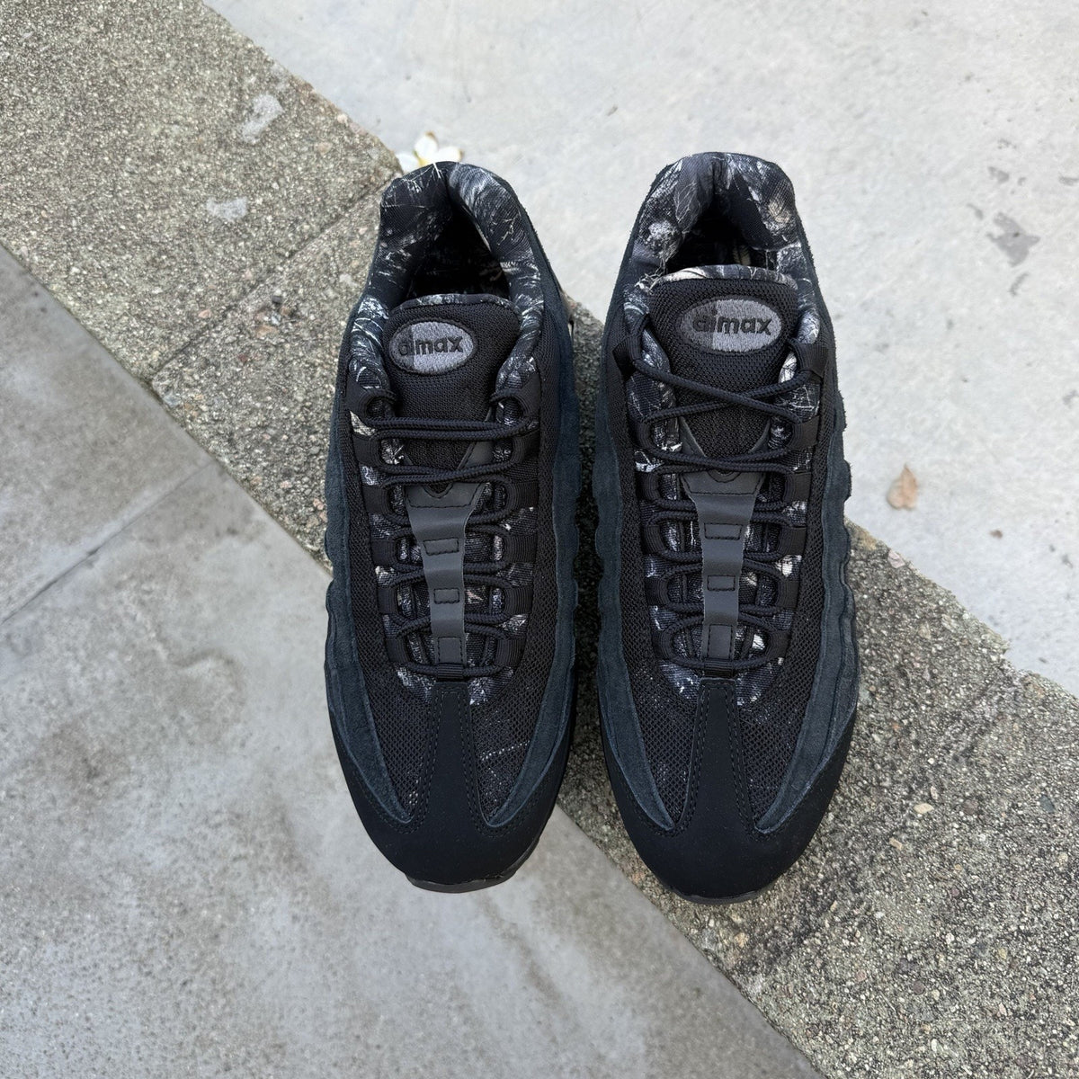 Size 10.5 - Nike Air Max 95 Big Bubble Realtree Camo