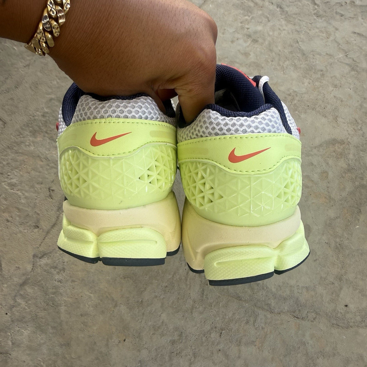 Size 7 - Nike Air Zoom Vomero 5 Barely Volt Midnight Navy