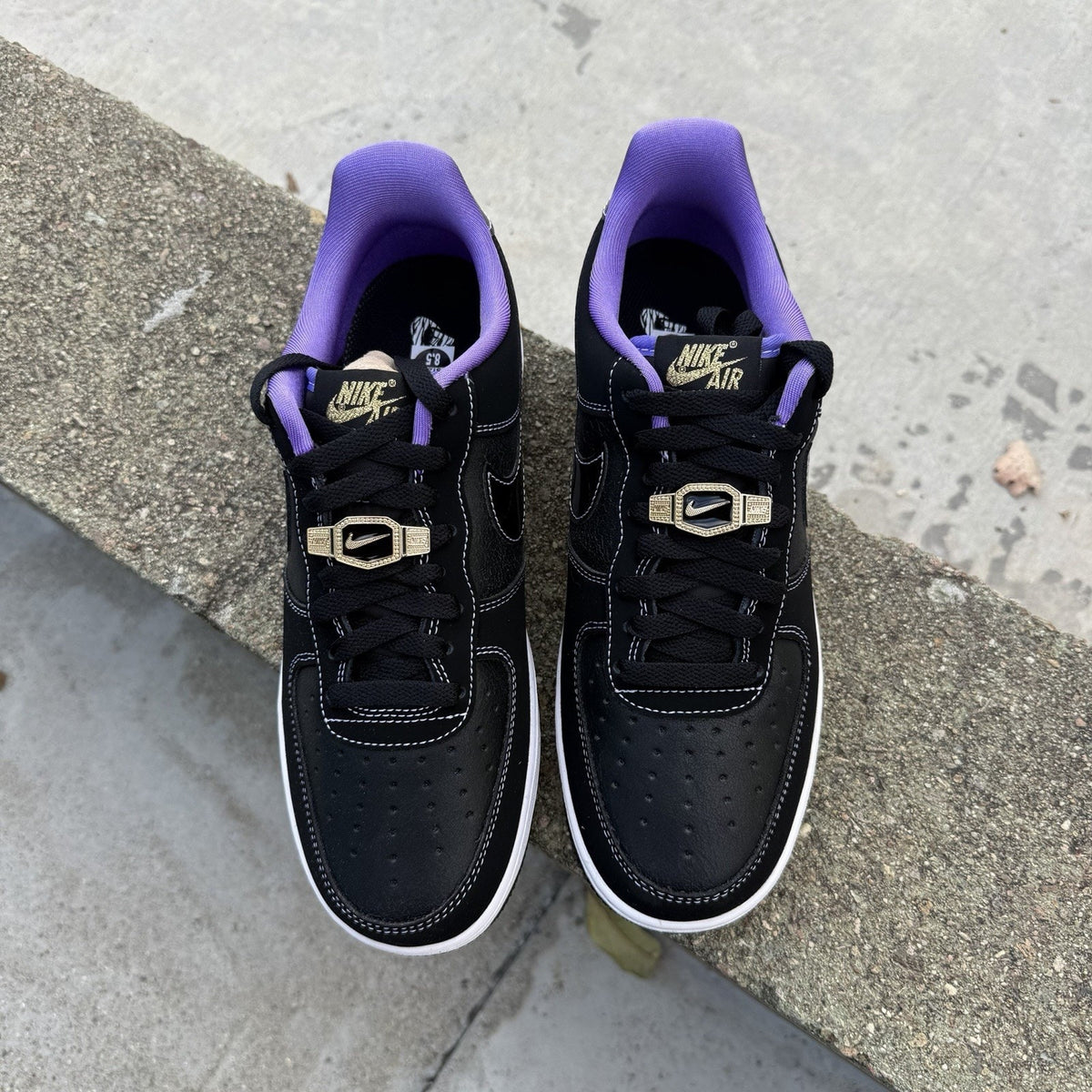 Size 9 - Nike Air Force 1 '07 LV8 EMB Low World Champ - Lakers