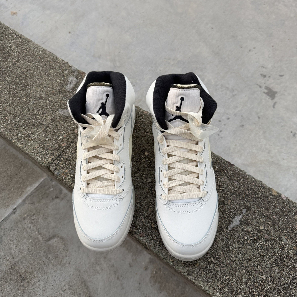 Size 7 - Air Jordan 5 Retro SE Sail