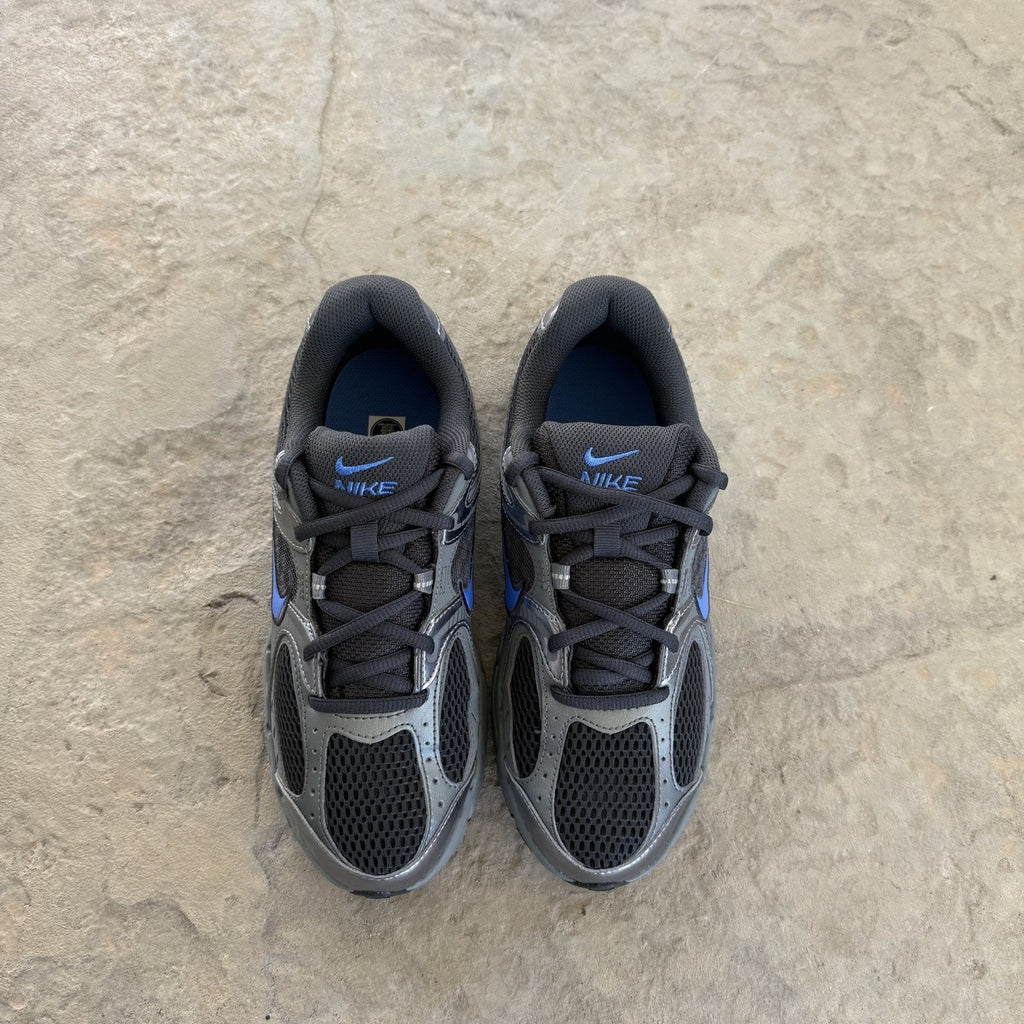 Size 7 - Nike V5 RNR Black Anthracite Smoke Grey GS