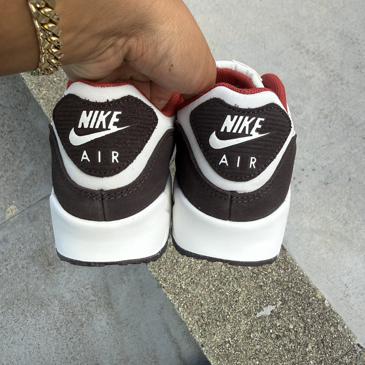 Size 8 - Nike Air Max 90 Social FC