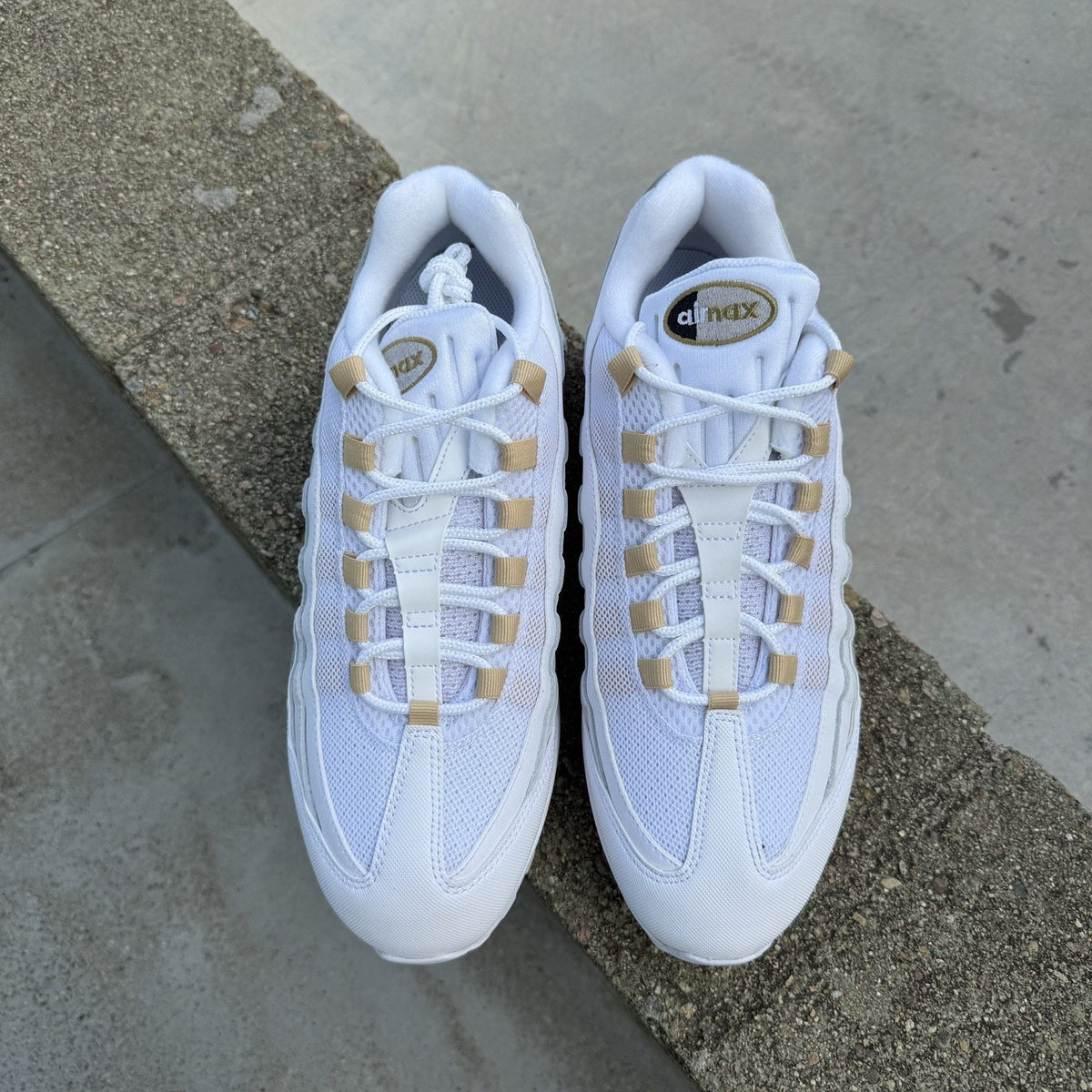 Size 10.5 - Nike Air Max 95 OG White Metallic Gold