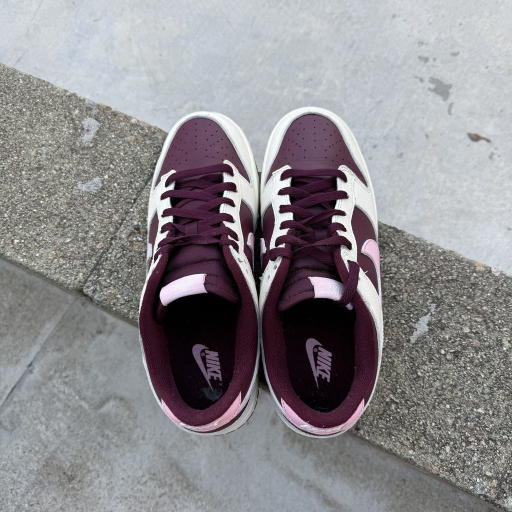Size 10.5 - Nike Dunk Low Premium Valentine's Day