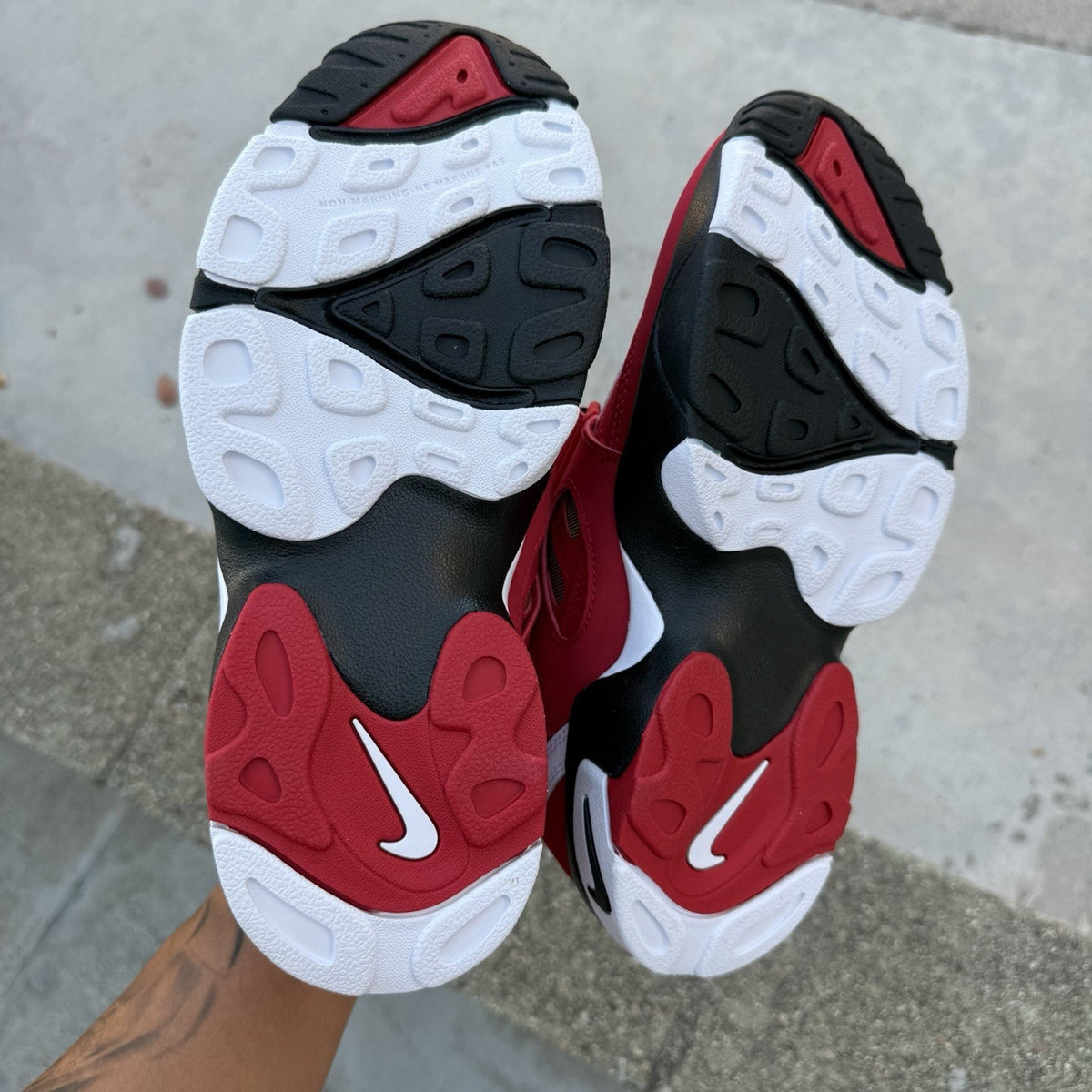 Size 5.5 - Nike Air Diamond Turf 2 Fire Red GS
