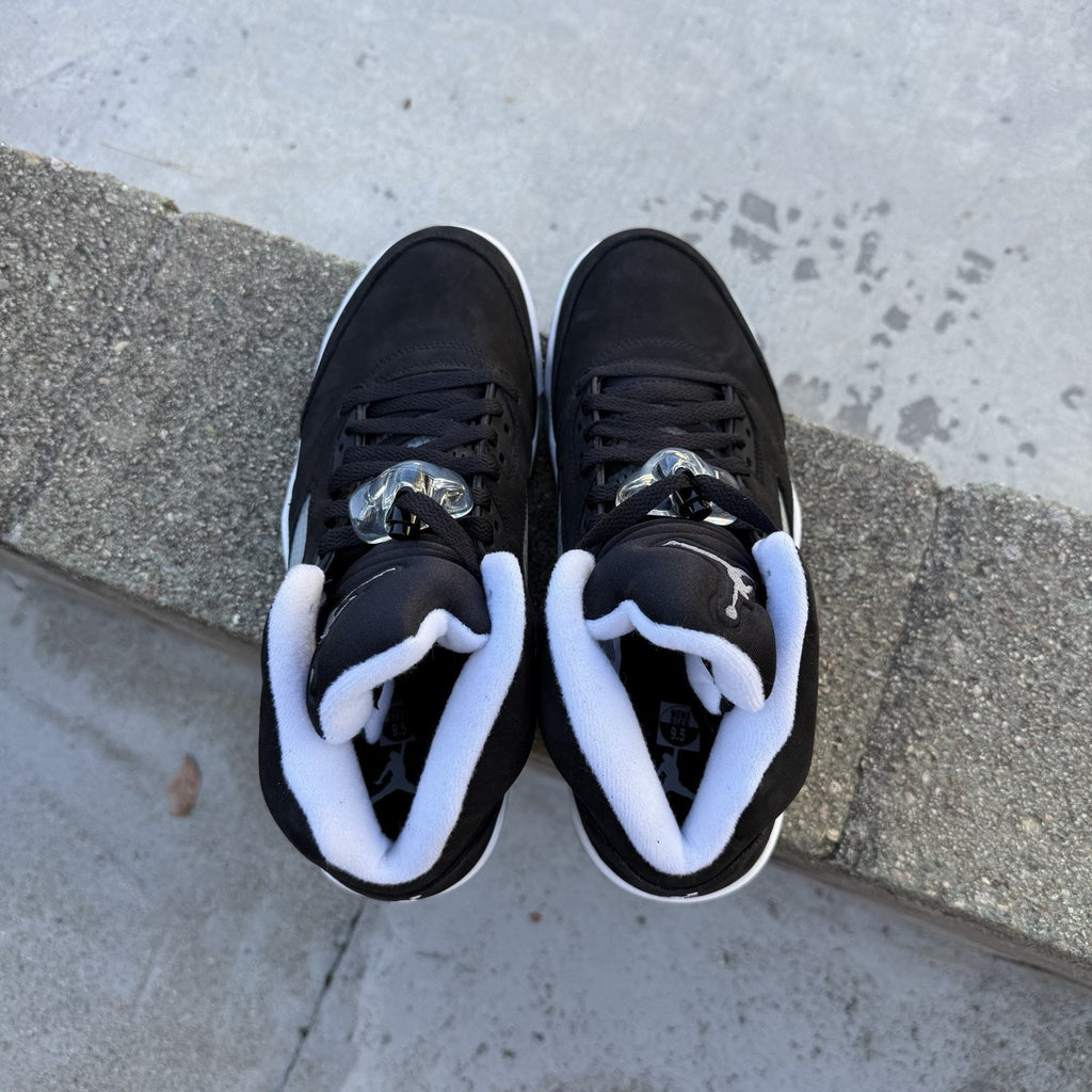 Size 9.5 - Jordan 5 Retro Mid Oreo