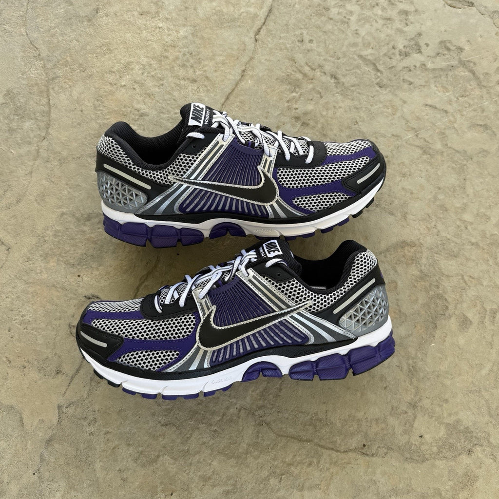 Size 10M - Nike Zoom Vomero Metallic Silver Court Purple