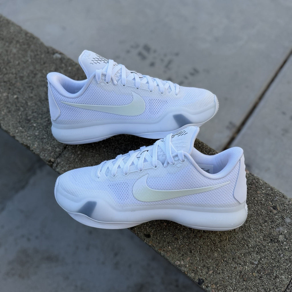 Size 7 - Kobe 10 Protro Halo