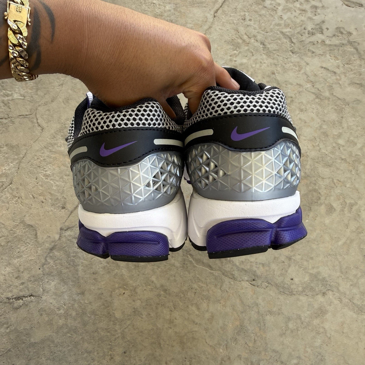 Size 10M - Nike Zoom Vomero Metallic Silver Court Purple