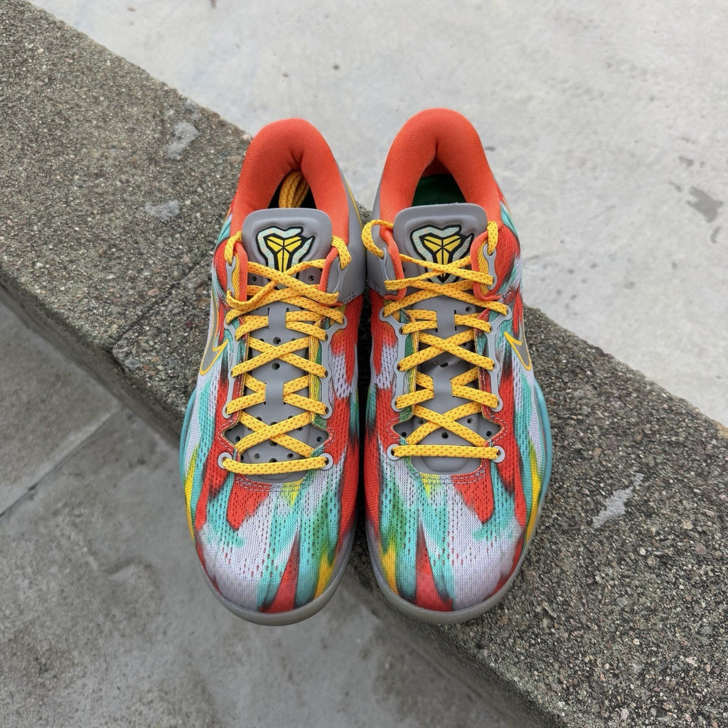 Size 7 - Kobe 8 Protro Venice Beach