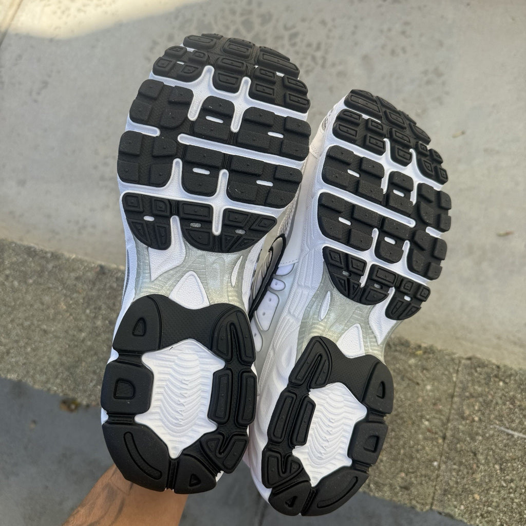 Size 13 - Nike Air Max Moto 2K White Black Wolf Grey