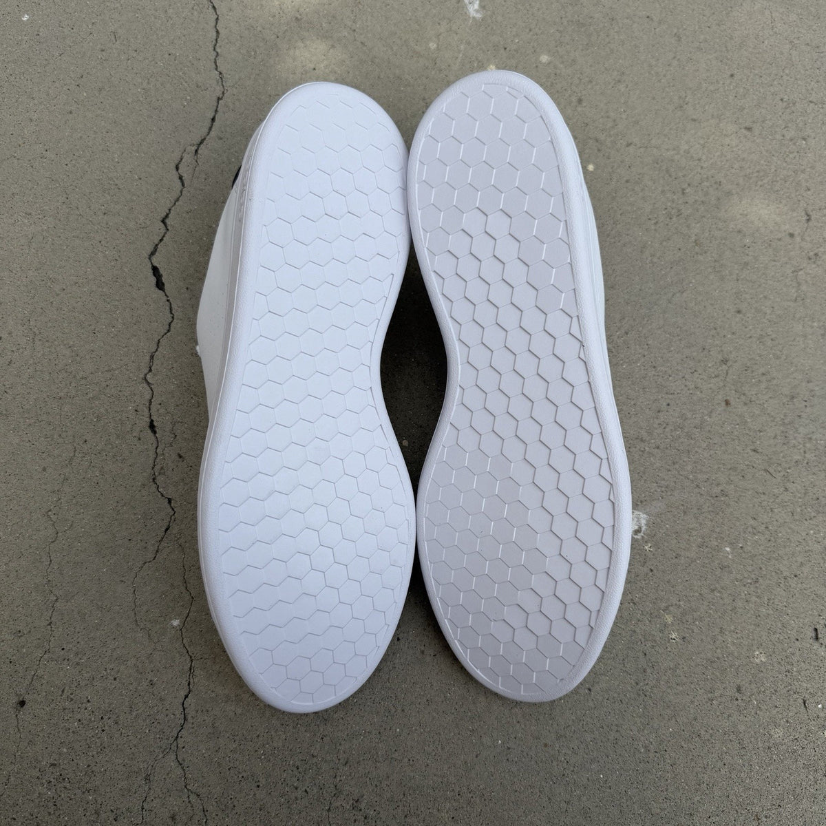 Size 12 - Adidas Advantage White Legend Ink