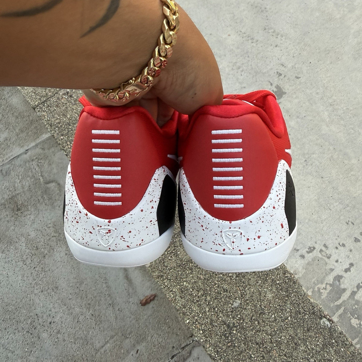 Size 7.5 - Kobe 9 Elite Low EM TB Promo Univeristy Red