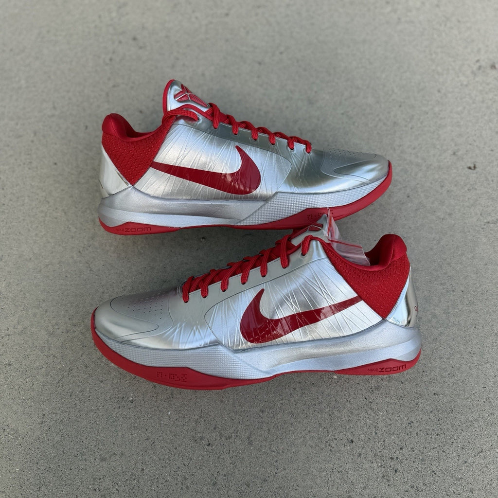 Size 7 - Caitlin Clark x Nike Zoom Kobe 5 Protro Rookie of the Year