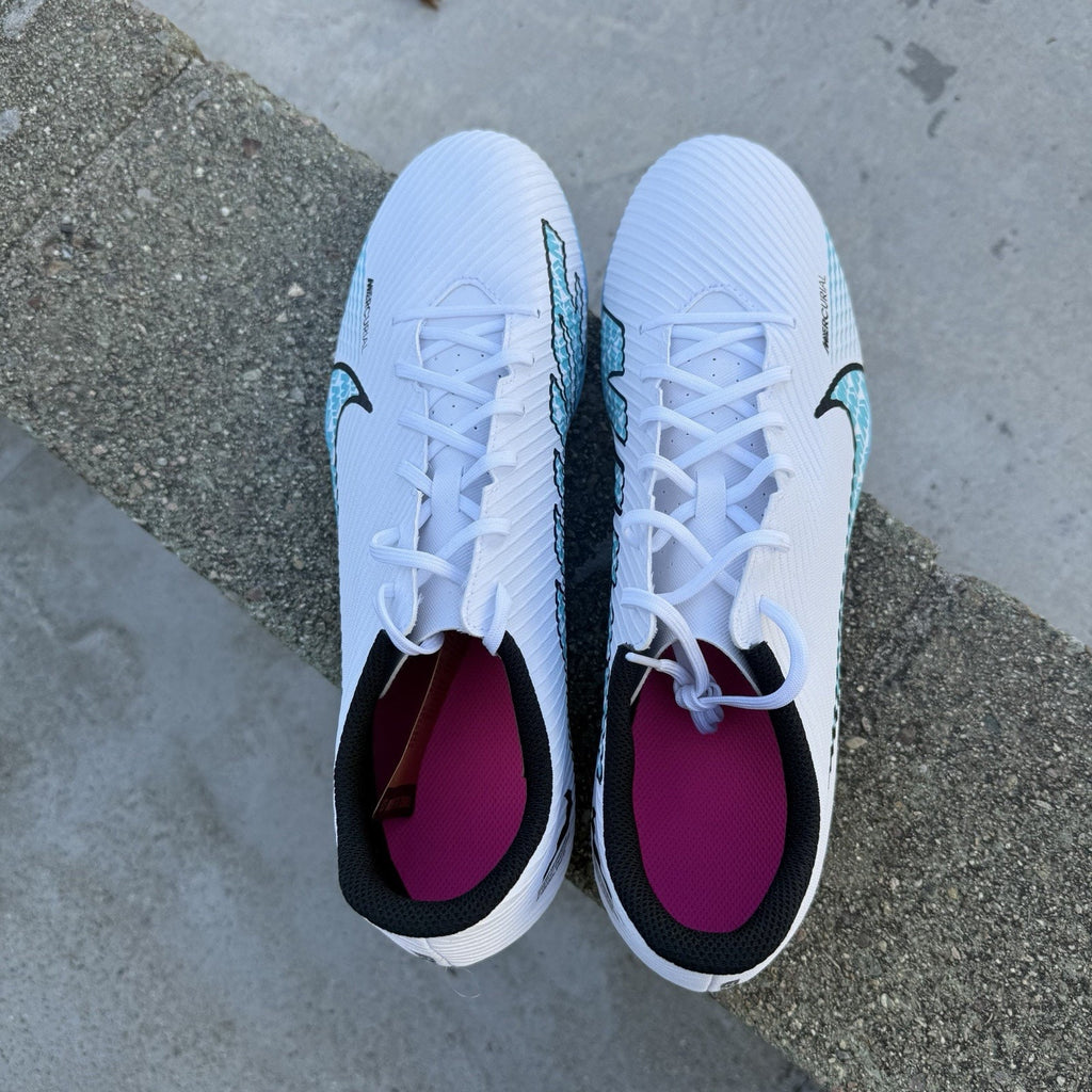 Size 13 - Nike Mercurial Vapor 15 Club MG Blast Pack