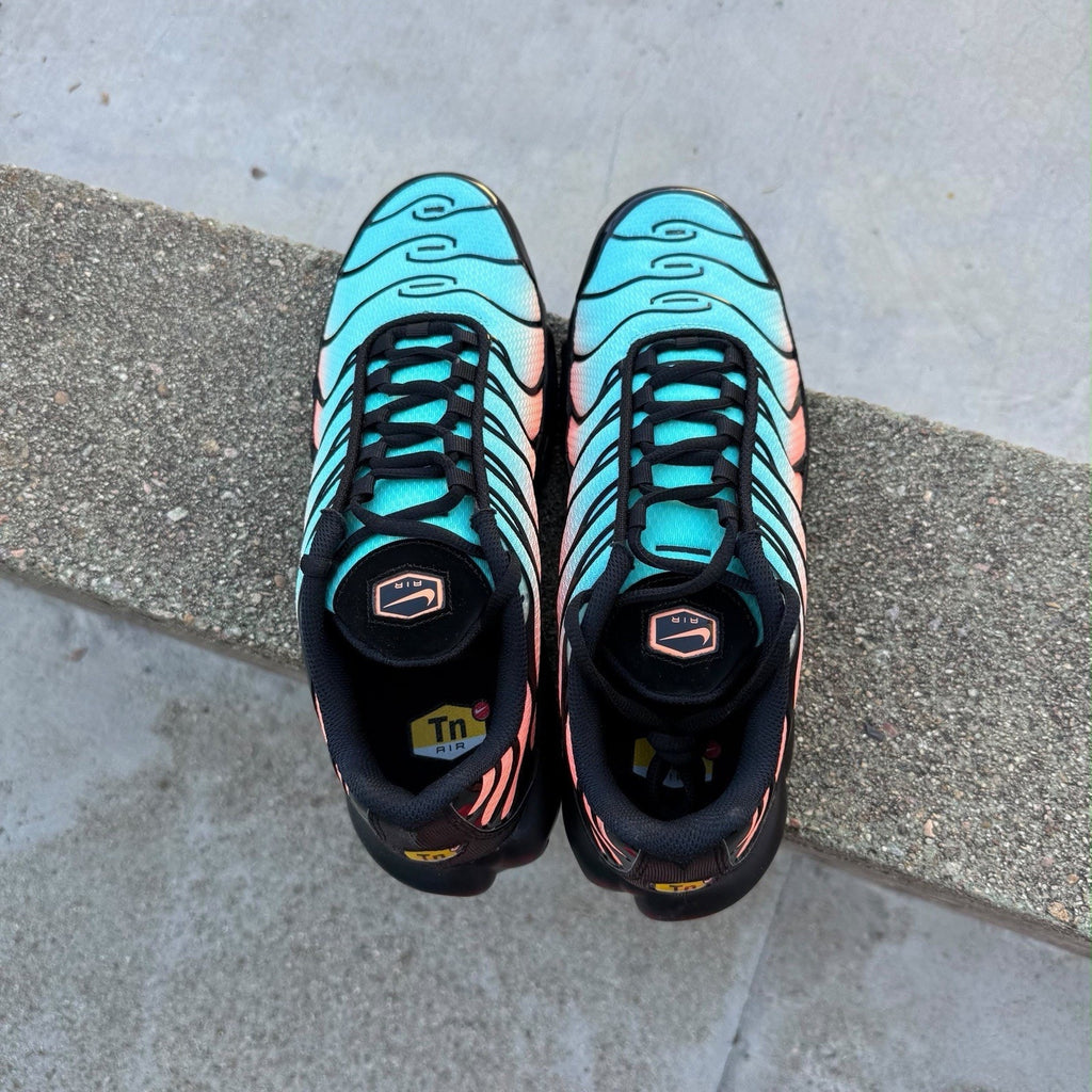 Size 10.5 - Nike Air Max Plus Aurora Green Orange Pulse