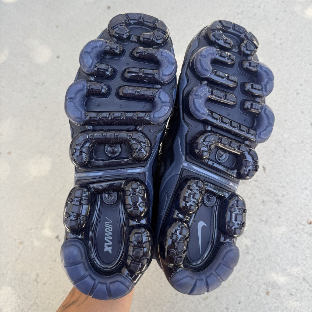 Size 9.5 - Nike Air VaporMax Plus Thunder Blue
