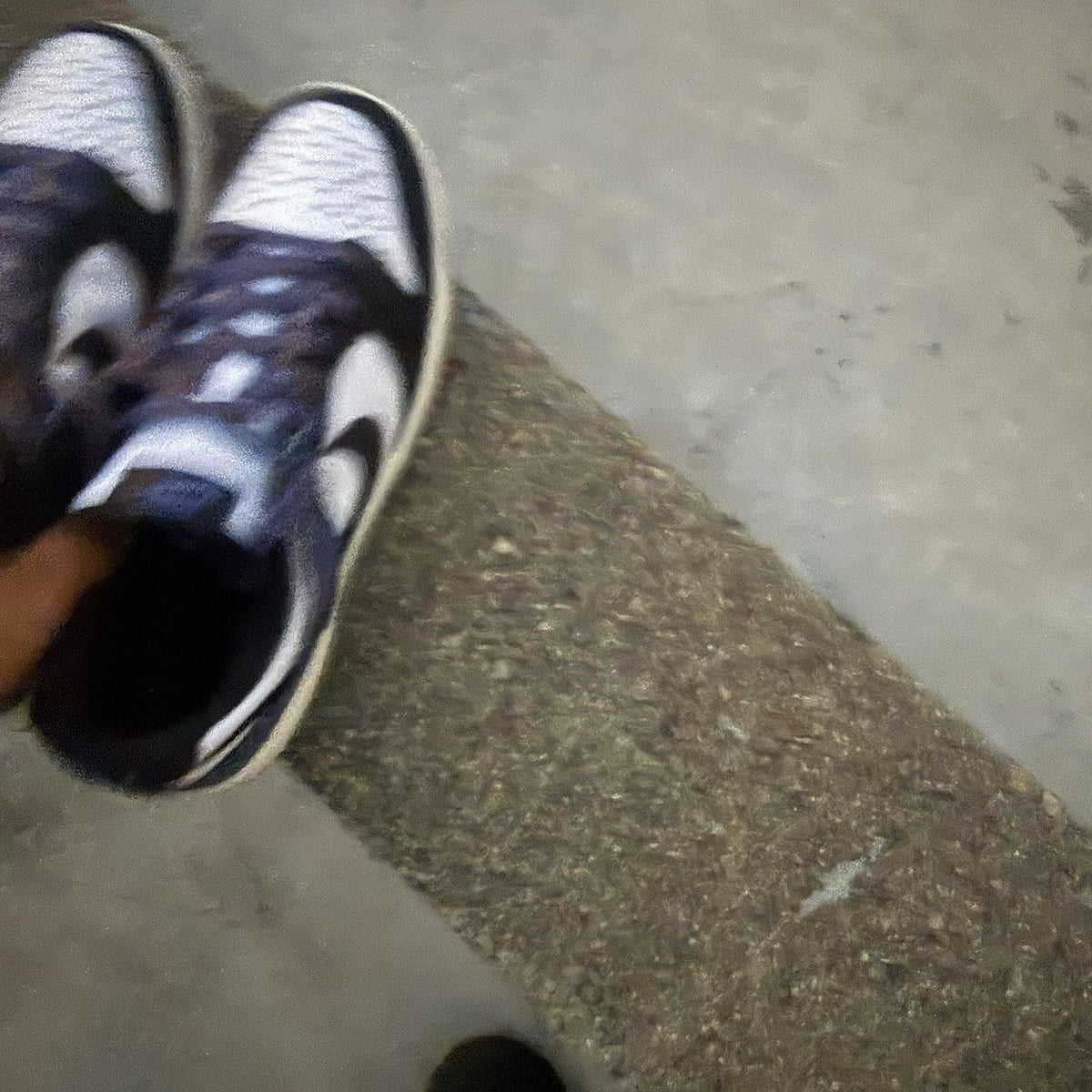 Size 7.5 - Nike Dunk Retro SE Low Off Noir Sanded Purple White
