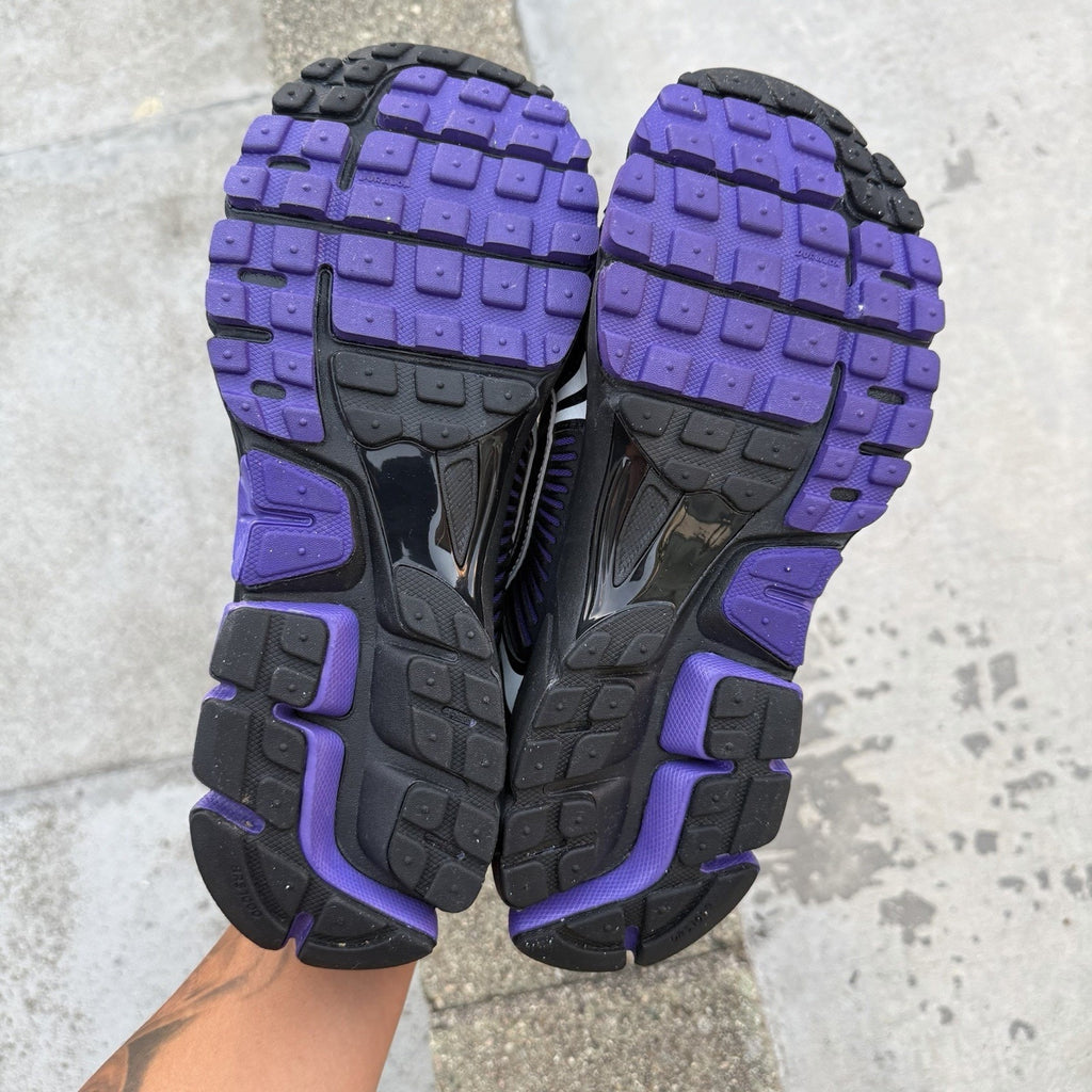 Size 6 - Nike Air Zoom Vomero 5 Black Court Purple