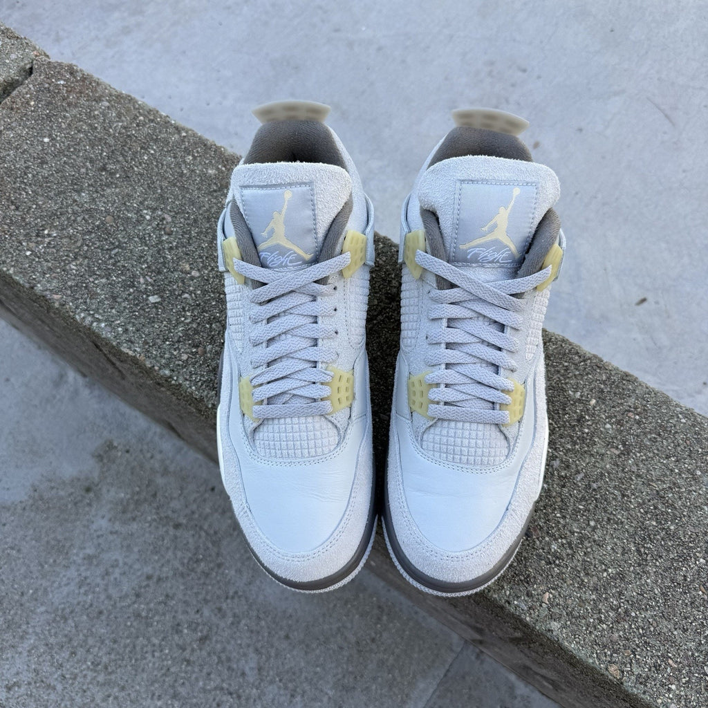 Size 9.5 - Jordan 4 Retro SE Low Craft