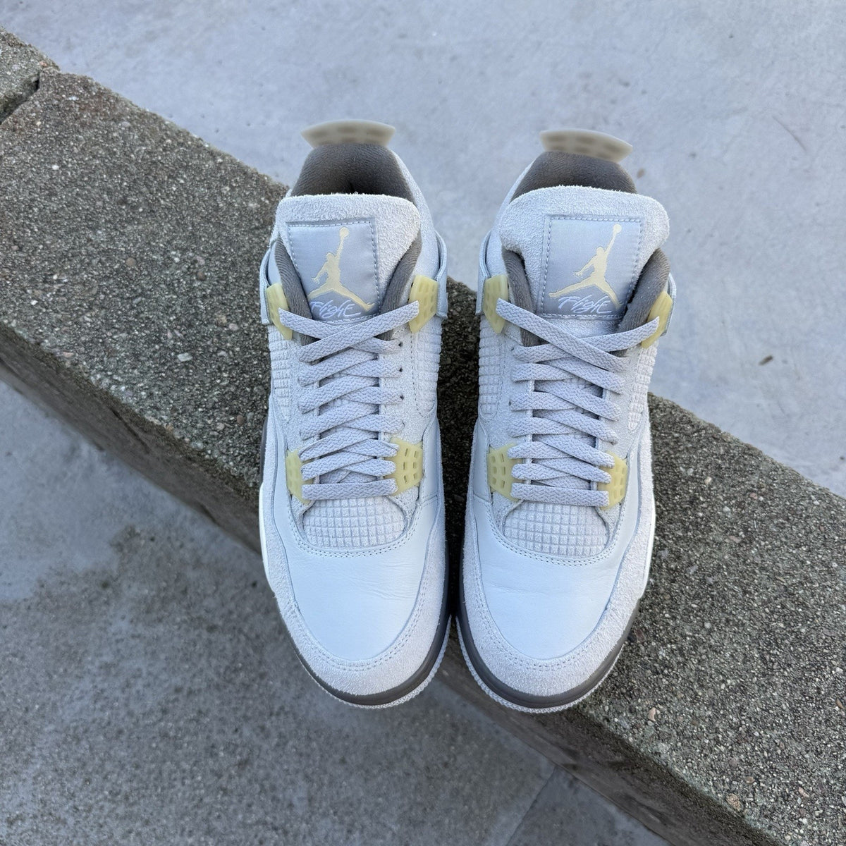 Size 9.5 - Jordan 4 Retro SE Low Craft