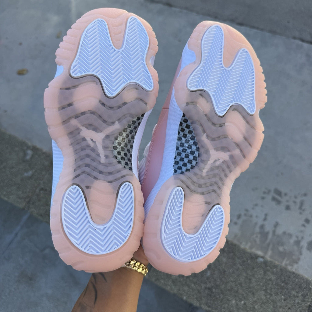 Size 7 - Air Jordan 11 Retro Low Legend Pink W