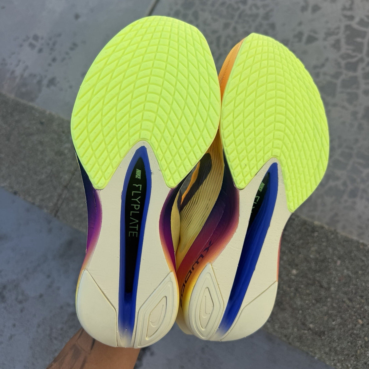 Size 8.5 - Nike ZoomX Vaporfly 4 Citron Pulse W