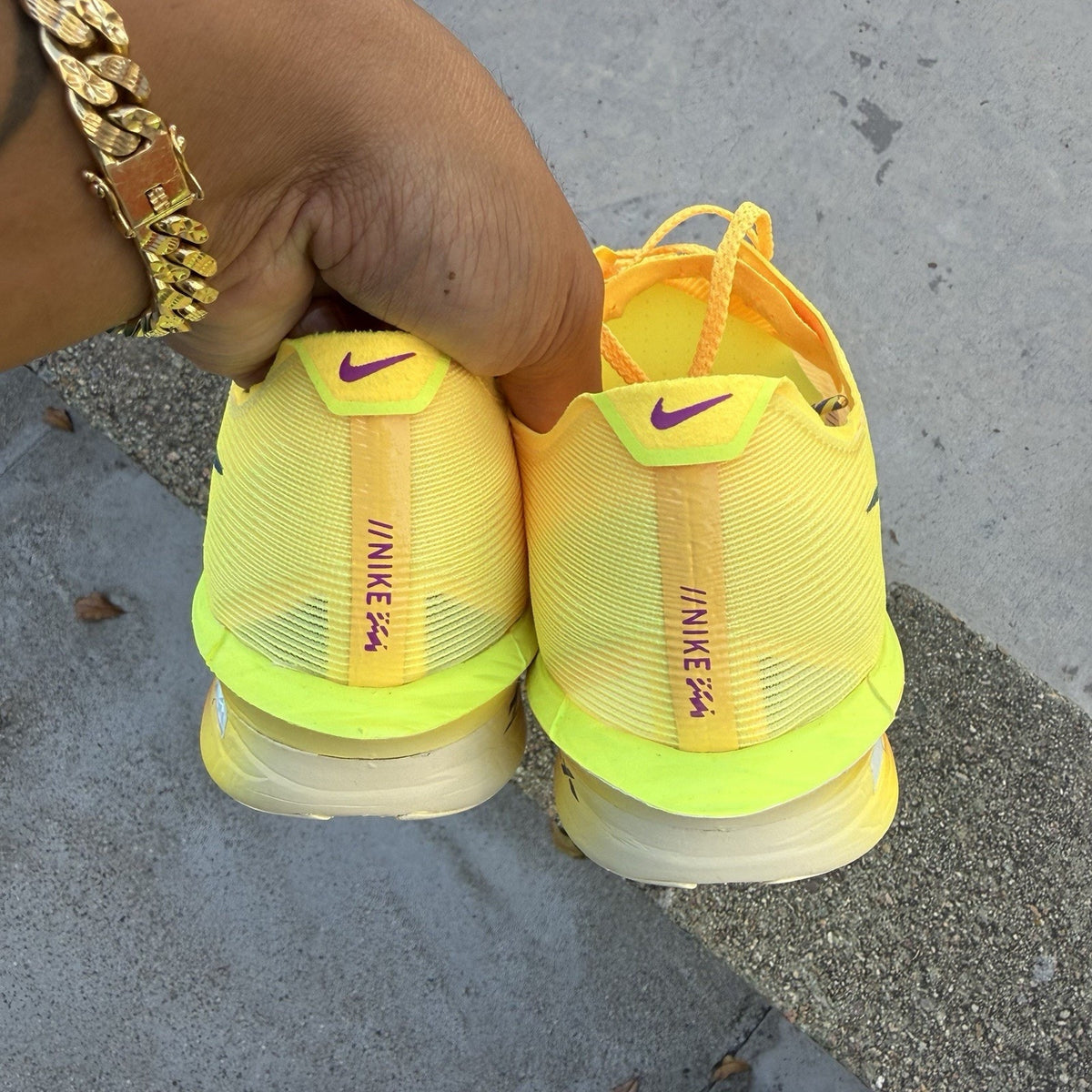 Size 12 - Nike ZoomX Vaporfly 4 Citron Pulse