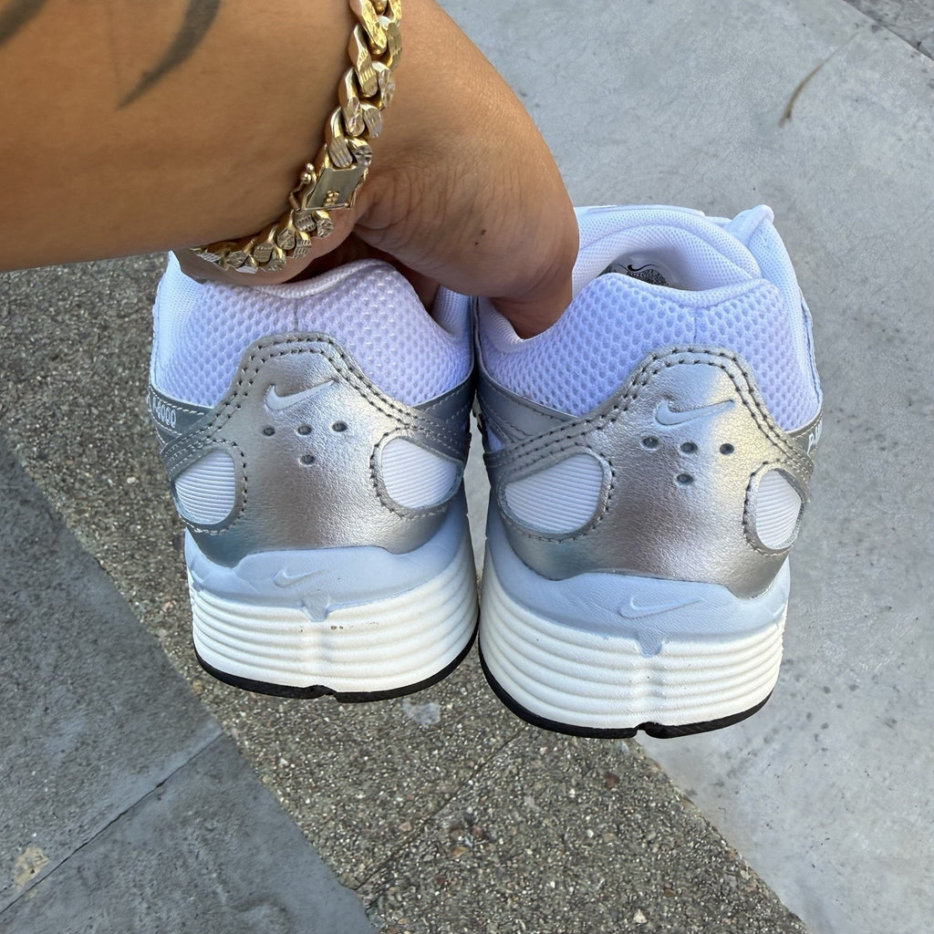 Size 5.5 - Nike P-6000 White Metallic Silver W