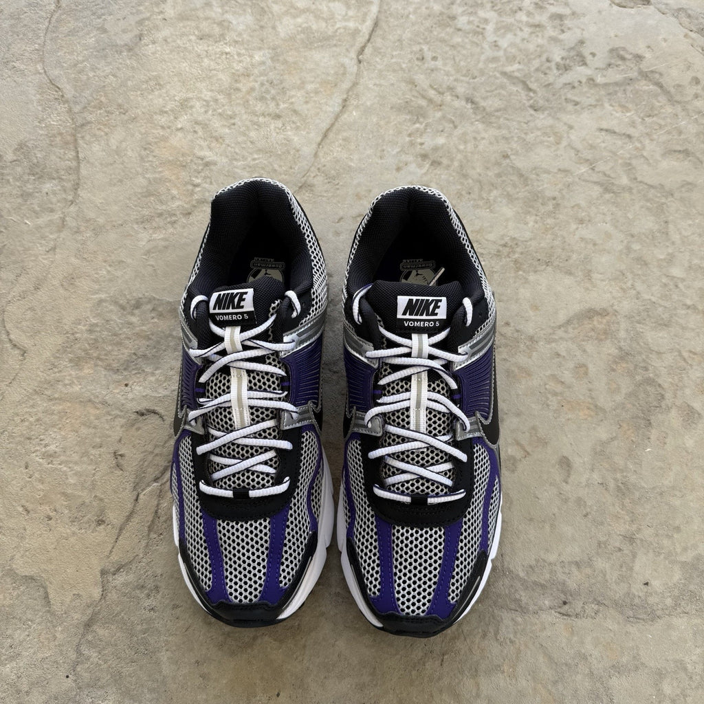 Size 10M - Nike Zoom Vomero Metallic Silver Court Purple