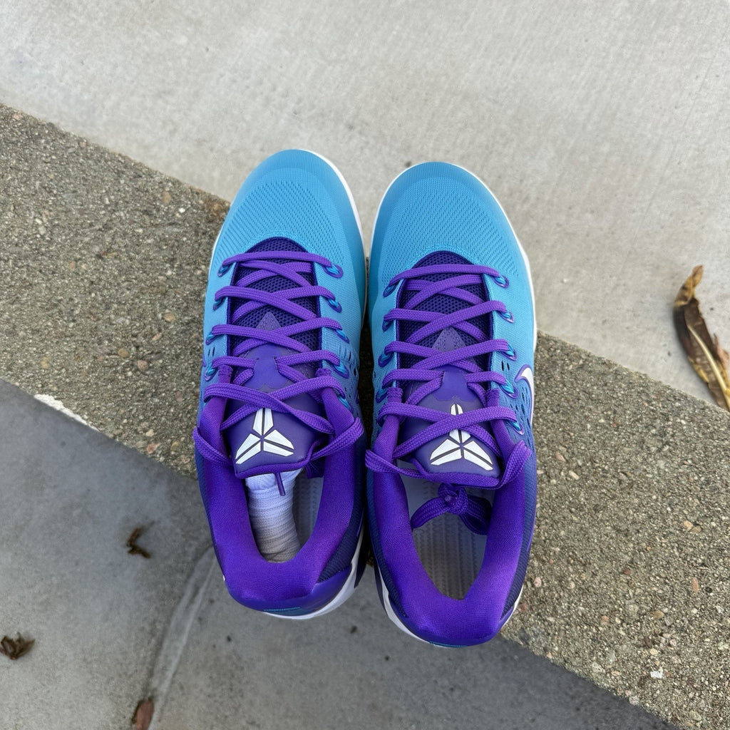 Size 9.5 - Nike Kobe 9 Elite Low Hornets