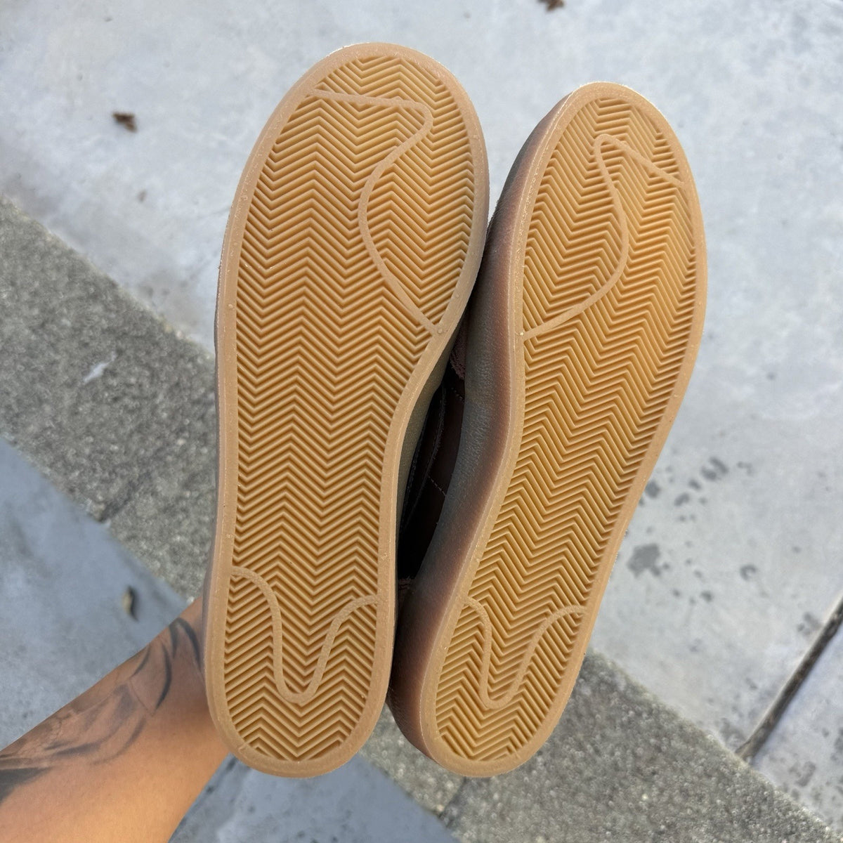 Size 8.5 - Nike Killshot 2 Leather Baroque Brown