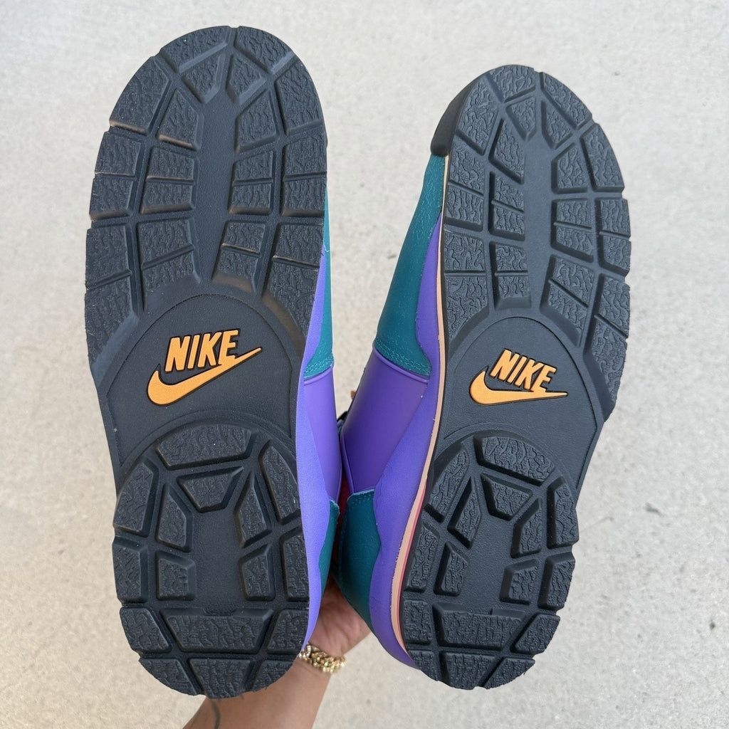Size 10 - Nike Baltoro Bright Spruce Kumquat