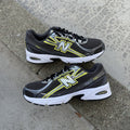 Size 10 - New Balance 740 Black Punch Yellow