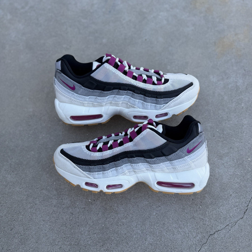 Size 7.5 - Nike SB x Air Max 95 Cactus Flower