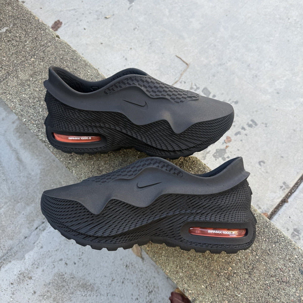 Size 13 - Nike Air Max 1000.2 Black Hyper Crimson