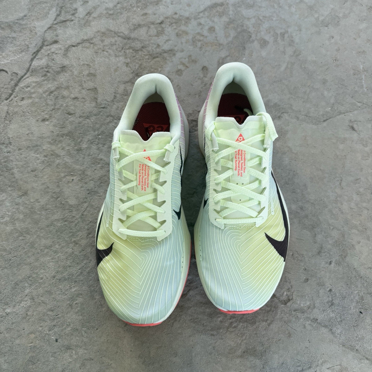 Size 9 - Nike ACG ZoomX Ultrafly Trail Volt Tint