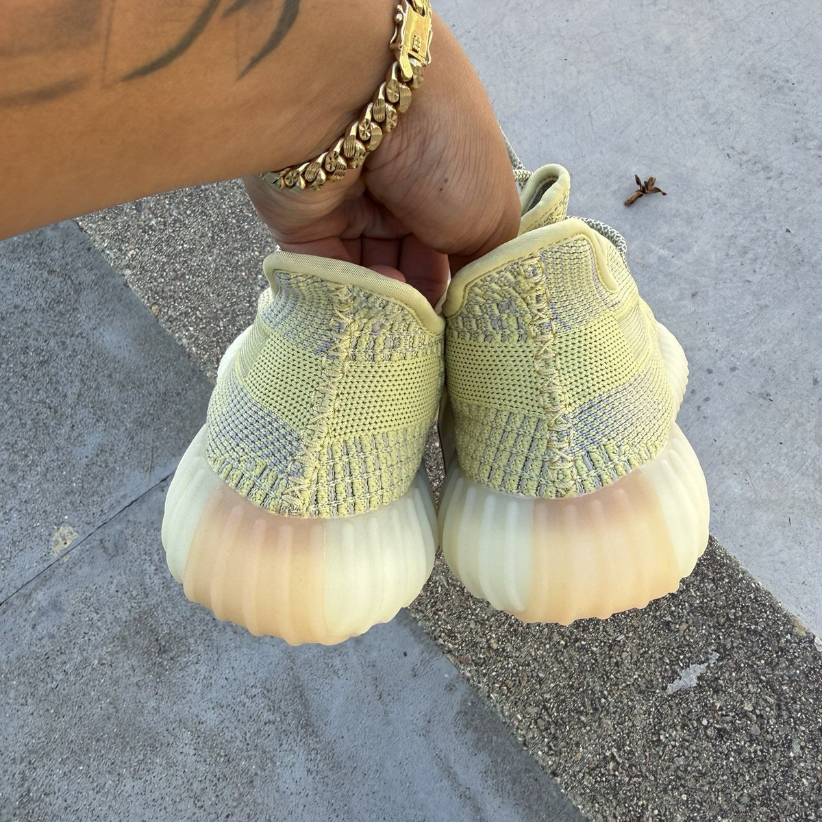 Size 8 - adidas Yeezy Boost 350 V2 Antlia Non-Reflective