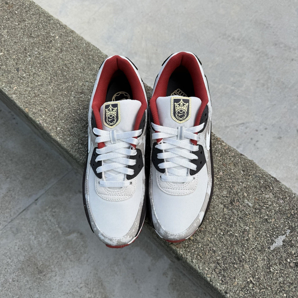 Size 8 - Nike Air Max 90 Social FC