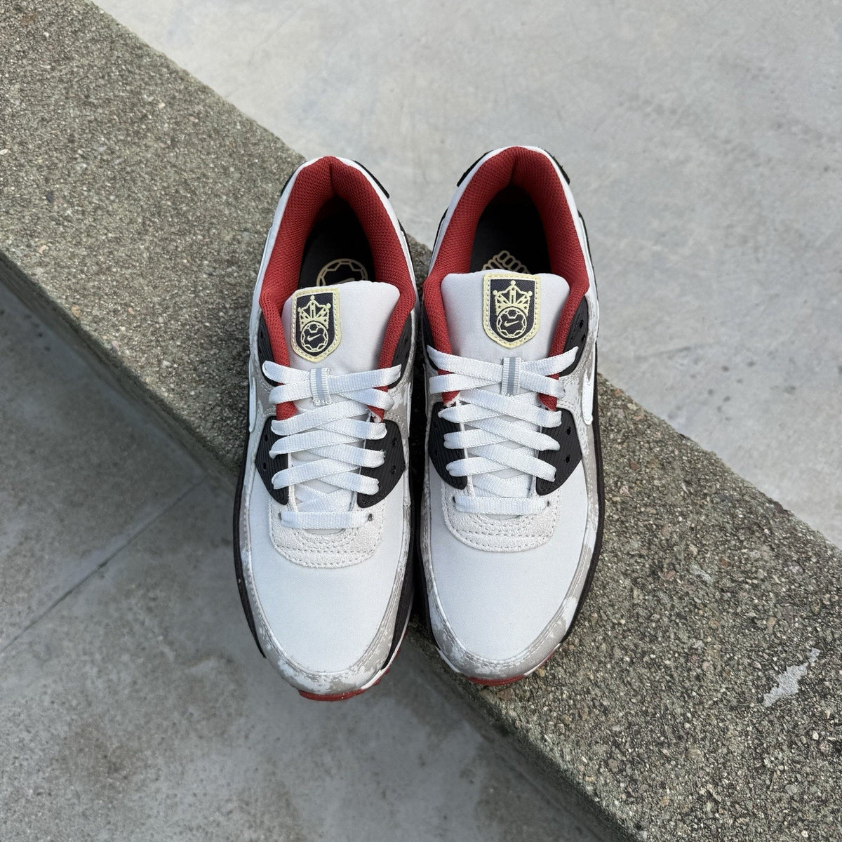 Size 8 - Nike Air Max 90 Social FC