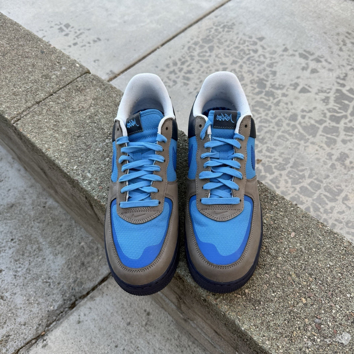 Size 10.5 - Stash x Nike Air Force 1 Premium 2006 Low Blue