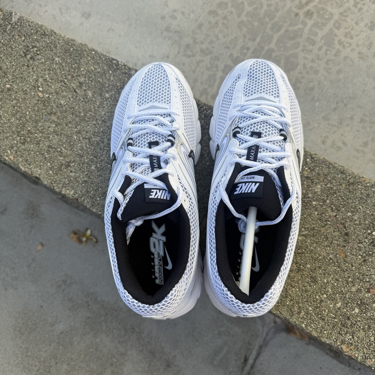 Size 9.5 - Nike Air Max Moto 2K White Black Wolf Grey