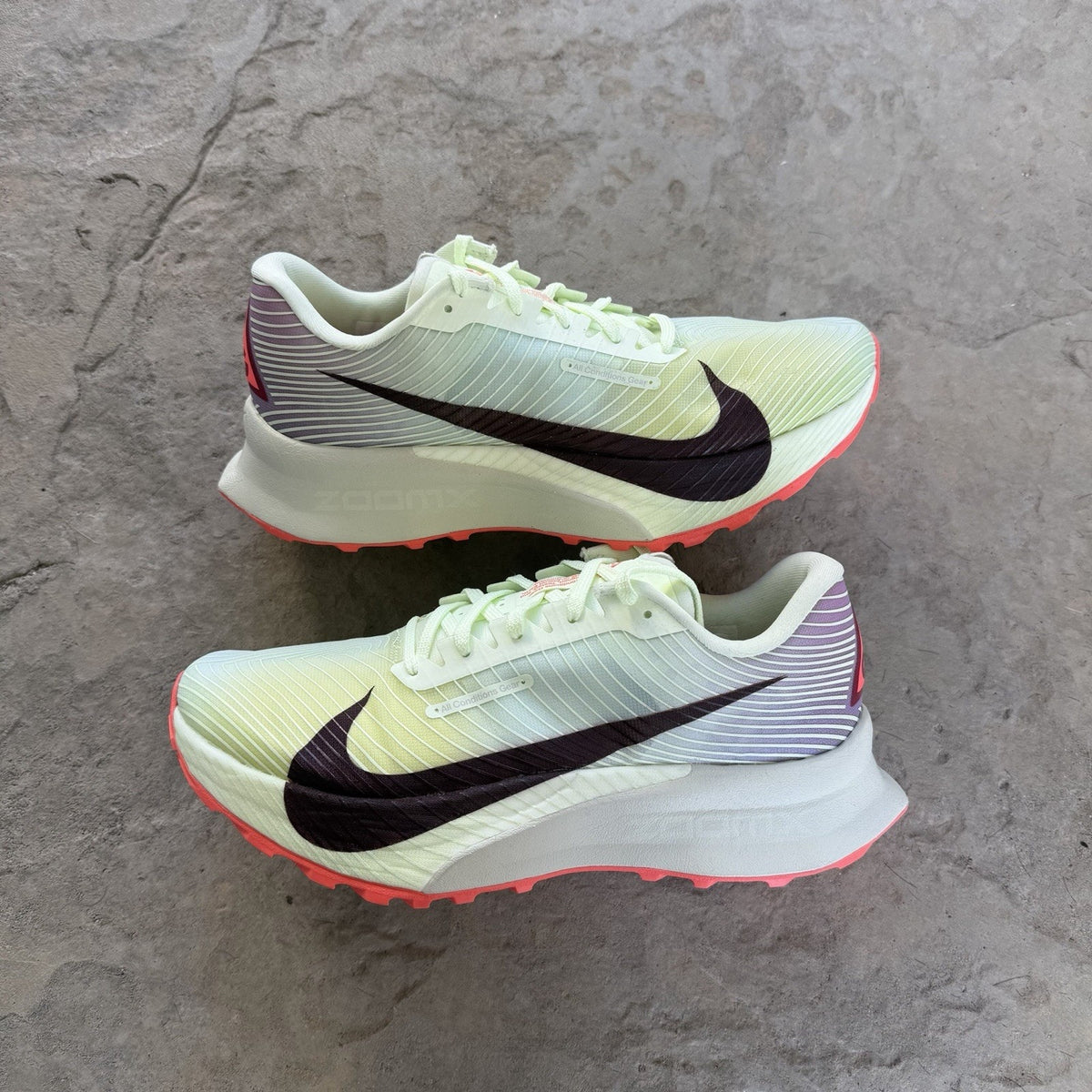 Size 9 - Nike ACG ZoomX Ultrafly Trail Volt Tint